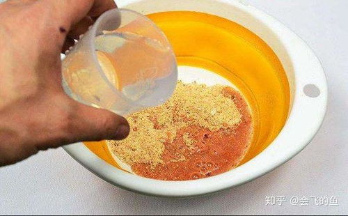 自制钓鱼饵料豆饼，简单易学，鱼儿疯狂咬钩！